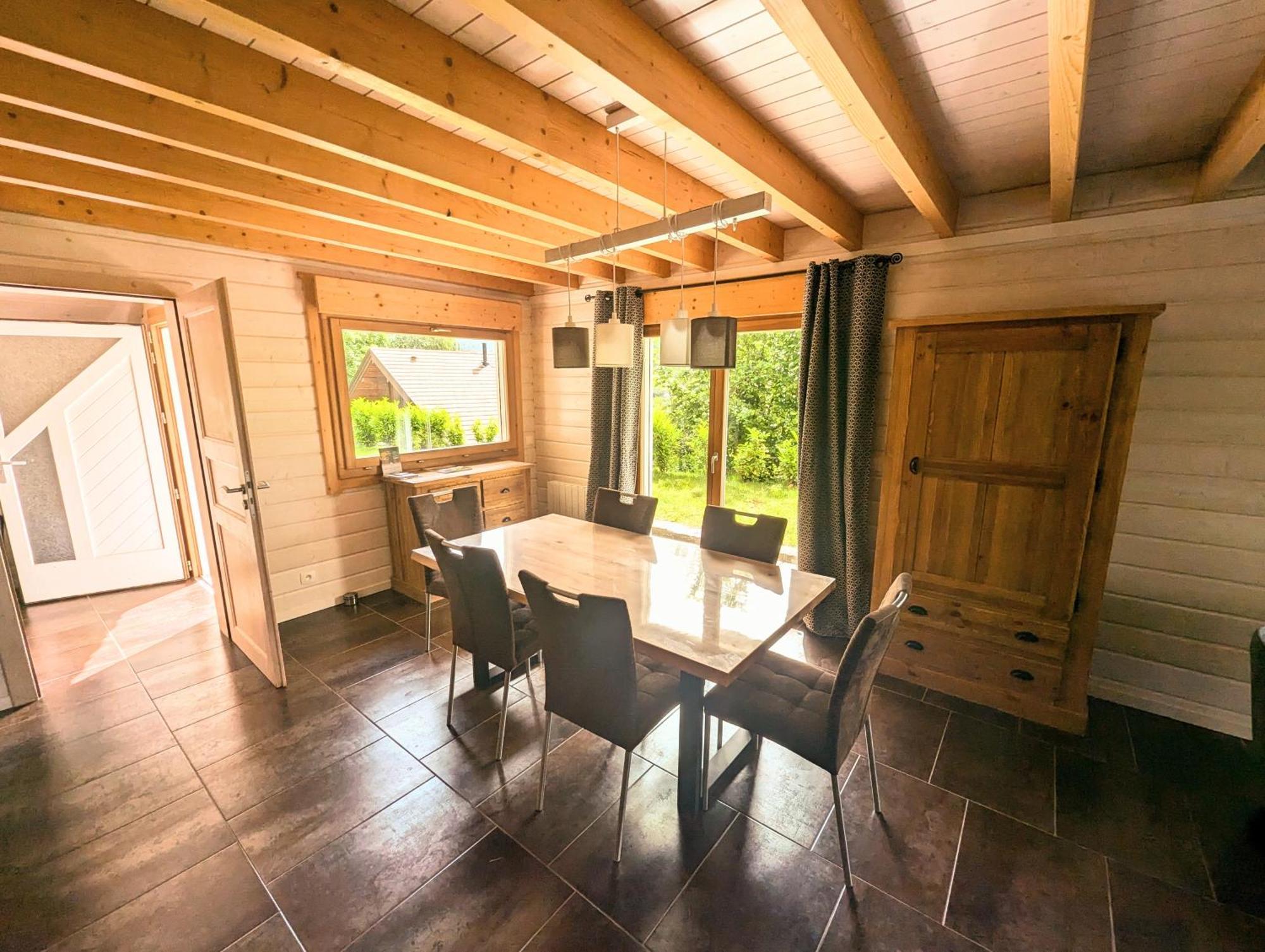 Chalet Sauna Jacuzzi 6 Personnes ラ・ブレス エクステリア 写真