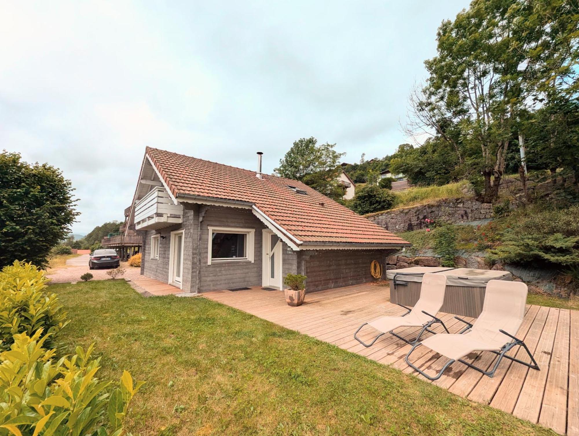 Chalet Sauna Jacuzzi 6 Personnes ラ・ブレス エクステリア 写真