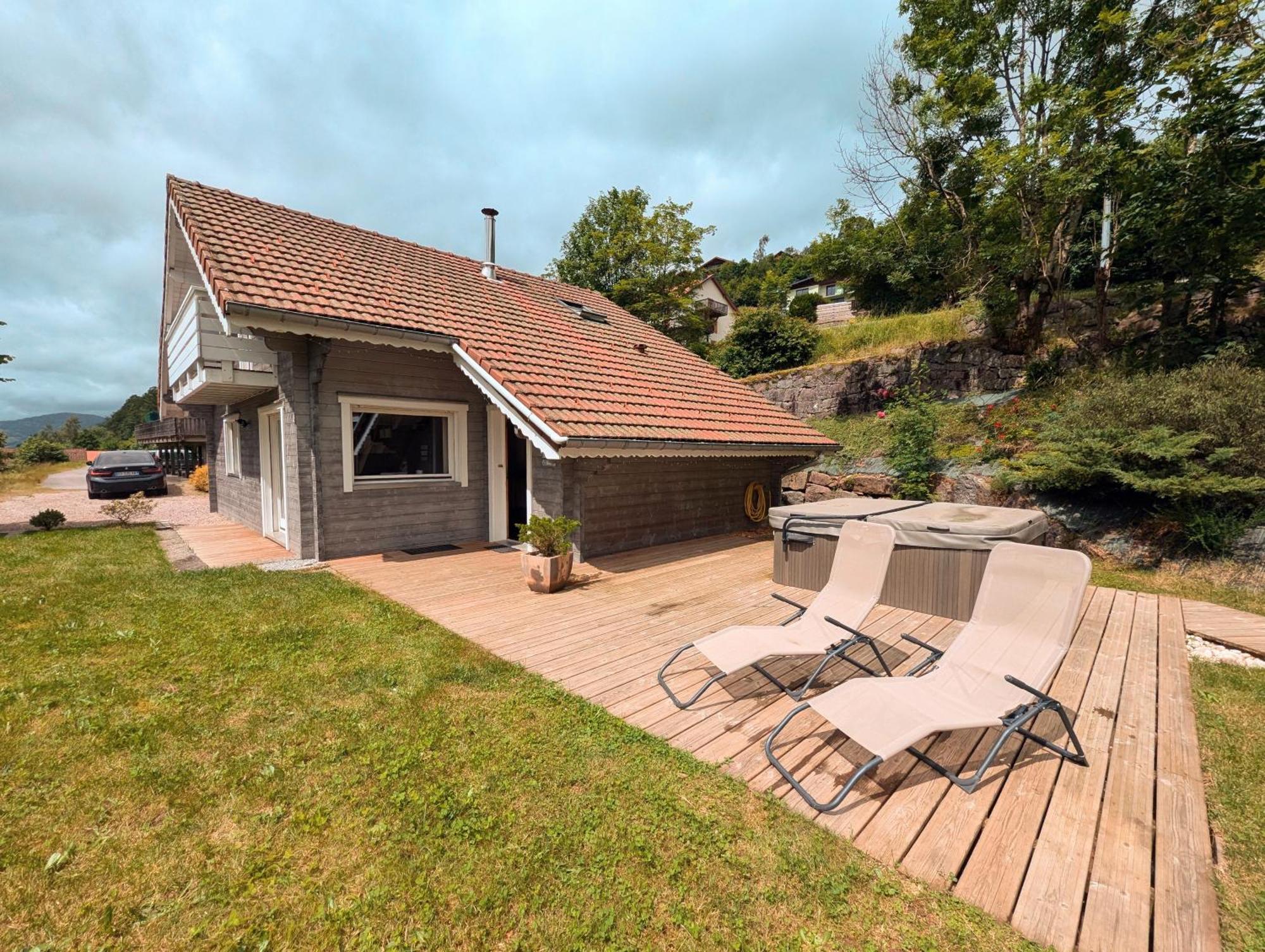 Chalet Sauna Jacuzzi 6 Personnes ラ・ブレス エクステリア 写真